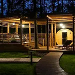 Aparthotel W Baltic Park - Parter Piekny Widok Na Park- Raj Dla Rodzin Niechorze