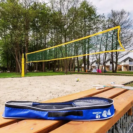 Baltic Park - Wypoczynkowy W Harmonii Z Natura - Parter Z Tarasem Piekny Widok Na Park - Basen- Atrakcje Dla Dzieci Mini Zoo I Alpakami Apartahotel Niechorze