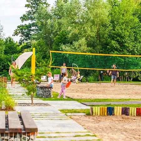 Apartahotel Baltic Park - Wypoczynkowy W Harmonii Z Natura - Parter Z Tarasem Piekny Widok Na Park - Basen- Atrakcje Dla Dzieci Mini Zoo I Alpakami Niechorze