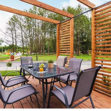Apartahotel Baltic Park - Wypoczynkowy W Harmonii Z Natura - Parter Z Tarasem Piekny Widok Na Park - Basen- Atrakcje Dla Dzieci Mini Zoo I Alpakami
