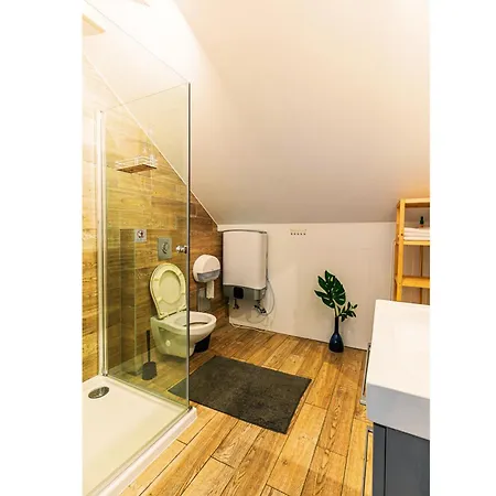 Apartahotel Baltic Park - Wypoczynkowy W Harmonii Z Natura - Parter Z Tarasem Piekny Widok Na Park - Basen- Atrakcje Dla Dzieci Mini Zoo I Alpakami Niechorze